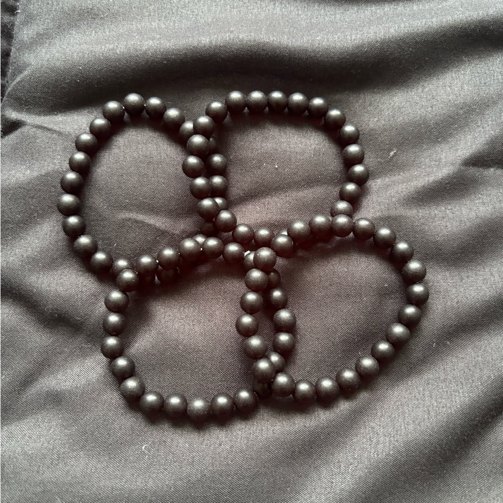 Elegant Black Beaded Bracelet Set